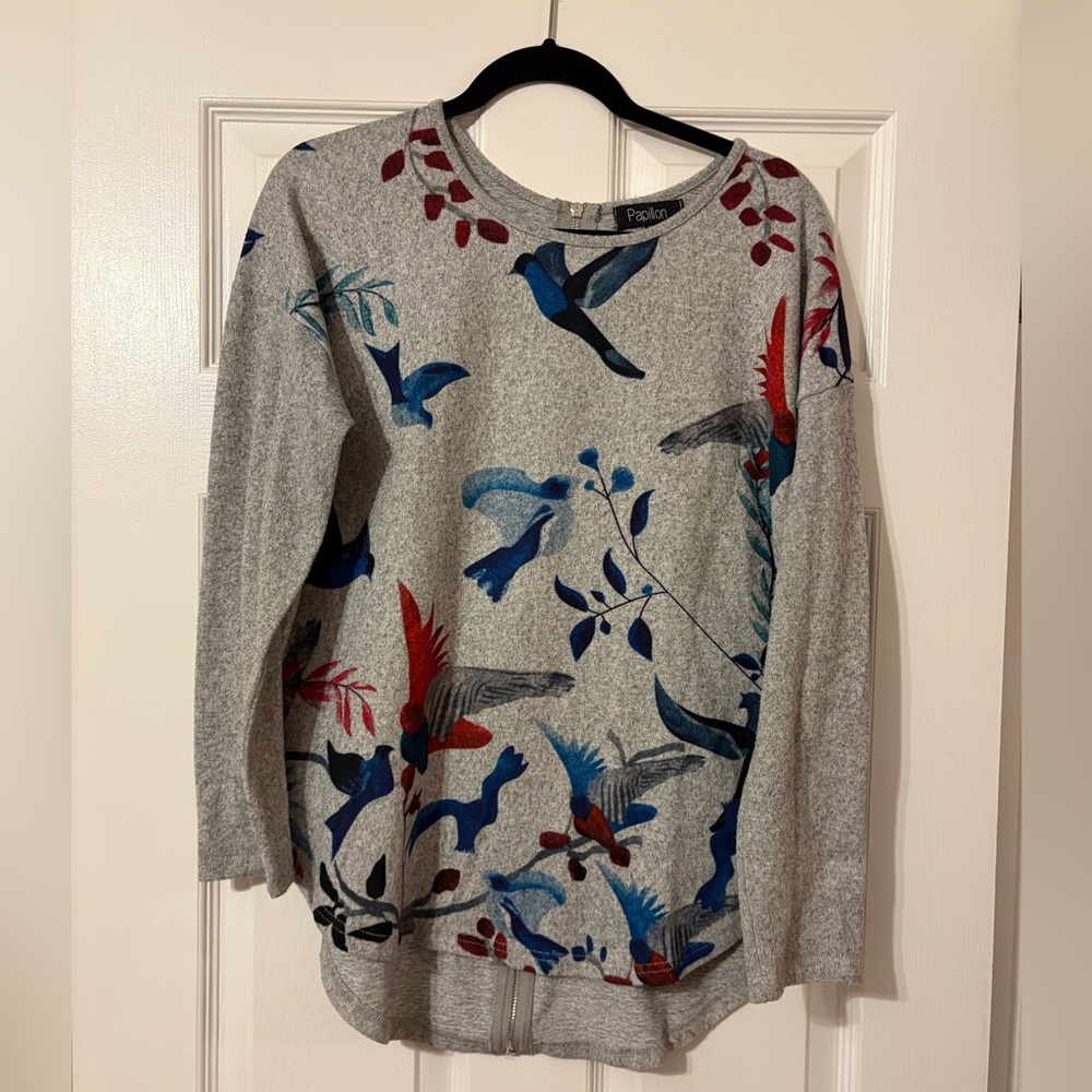 Papillon Bird Shirt with Zipper back